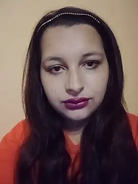 Reginanoir online show from May 29, 2026, 9:43 pm