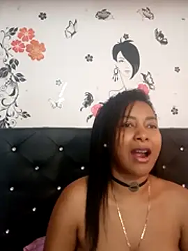 Snapshot of sashaxhot21 chatting on July 14, 2026, 2:34 pm sashaxhot21 online show from July 14, 2026, 2:34 pm