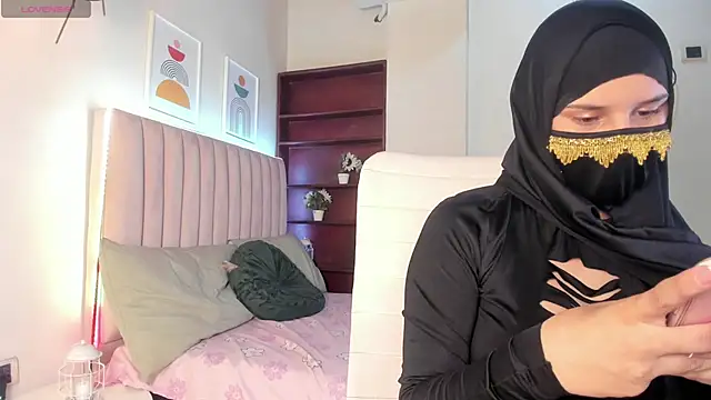  SweetAmira  online show from June 2, 2026, 3:28 am