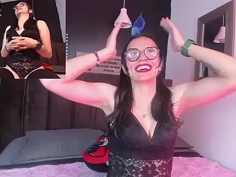 Afroditta Rosse online show from June 9, 2026, 8:10 pm