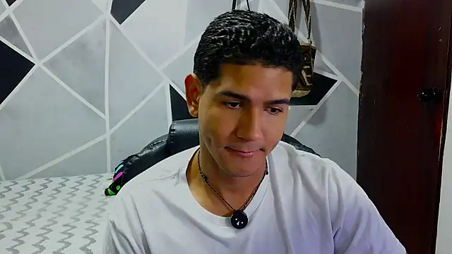 Snapshot of _juanacock_ chatting on June 20, 2026, 11:48 am juanacock online show from June 20, 2026, 11:48 am