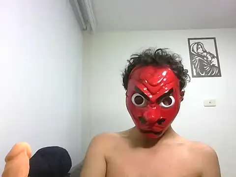 KitsuNoir online show from May 22, 2026, 2:31 am