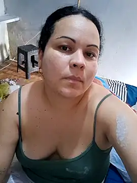 Snapshot of Latimida chatting on August 3, 2026, 6:36 pm Latimida online show from August 3, 2026, 6:36 pm