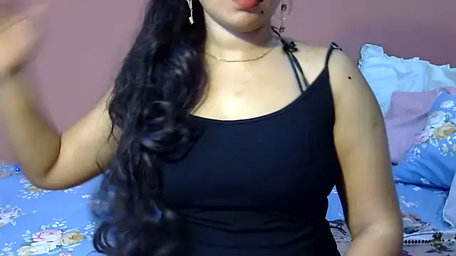 Snapshot of sexy_shala6 chatting on June 19, 2026, 9:48 am sexy shala6 online show from June 19, 2026, 9:48 am