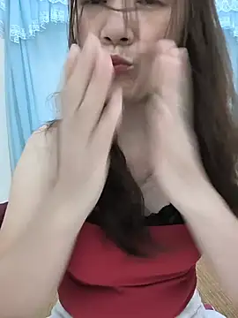 Snapshot of Lye_lovely chatting on June 27, 2026, 1:28 pm Lye lovely online show from June 27, 2026, 1:28 pm