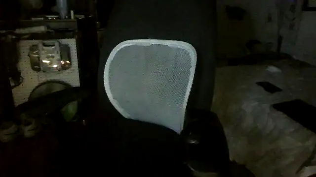 Snapshot of Clevername90 chatting on September 9, 2025, 8:35 am Clevername90 online show from September 9, 2025, 8:35 am