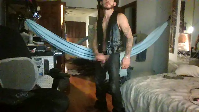 Snapshot of Clevername90 chatting on September 23, 2025, 6:42 am Clevername90 online show from September 23, 2025, 6:42 am