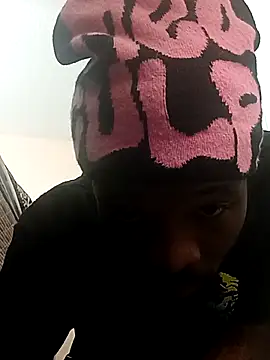 Keepemwett online show from May 25, 2026, 1:54 pm