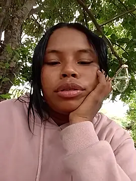 Snapshot of keniat_19 chatting on July 9, 2026, 3:22 pm keniat 19 online show from July 9, 2026, 3:22 pm