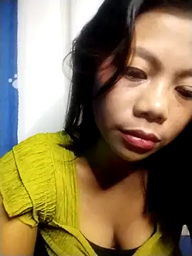 Snapshot of Blushmuse23 chatting on June 13, 2026, 1:20 pm Blushmuse23 online show from June 13, 2026, 1:20 pm