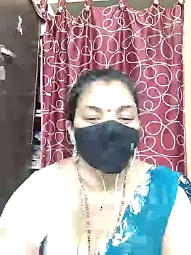 Snapshot of Leela_555 chatting on July 15, 2026, 1:23 am Leela 555 online show from July 15, 2026, 1:23 am