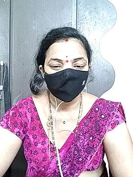 Snapshot of Leela_555 chatting on July 12, 2026, 1:06 am Leela 555 online show from July 12, 2026, 1:06 am