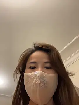 Snapshot of kiss_loo chatting on June 12, 2026, 12:25 pm kiss loo online show from June 12, 2026, 12:25 pm