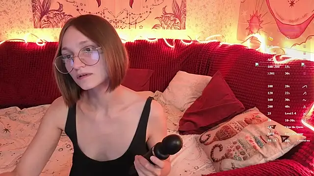 Snapshot of stella_naughty chatting on June 7, 2026, 8:58 pm stella naughty online show from June 7, 2026, 8:58 pm