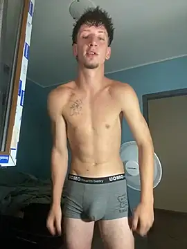 Leonardo0606 online show from August 1, 2026, 9:29 am