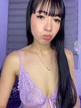 JeyLuxx online show from July 10, 2026, 5:29 am