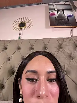 Snapshot of fuckgirlforyou chatting on June 1, 2026, 12:00 am fuckgirlforyou online show from June 1, 2026, 12:00 am