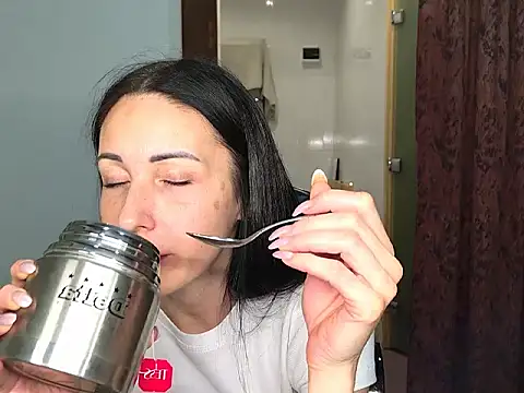 BouncySweety online show from October 30, 2025, 7:44 pm