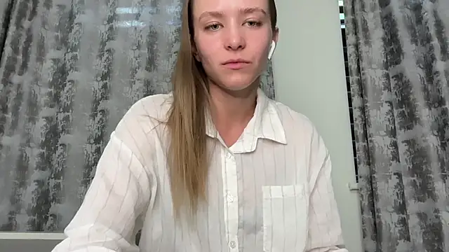 DanikaMory online show from June 24, 2026, 2:04 pm