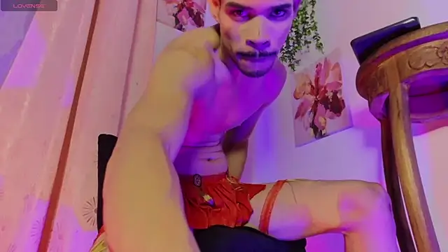 sneaky finn online show from May 29, 2026, 4:07 am