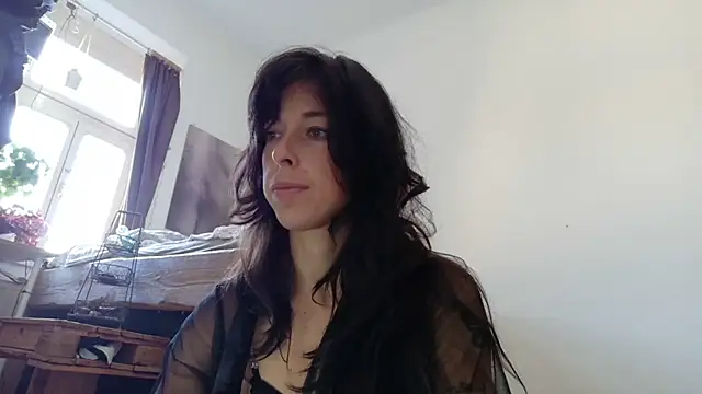 Snapshot of PriscillaPole chatting on July 29, 2026, 8:35 am PriscillaPole online show from July 29, 2026, 8:35 am