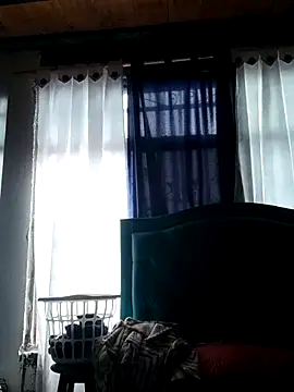 Hanna Falcone online show from July 23, 2026, 9:22 pm