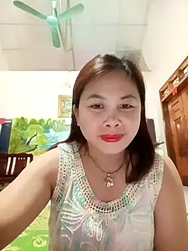 -Piieo11- online show from May 29, 2026, 3:01 am