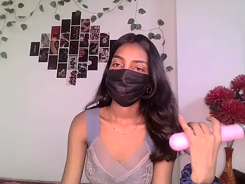 Snapshot of KAJALKUMARIORG chatting on July 7, 2026, 6:47 am KAJALKUMARIORG online show from July 7, 2026, 6:47 am