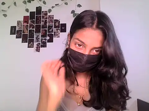 Snapshot of KAJALKUMARIORG chatting on July 10, 2026, 6:35 am KAJALKUMARIORG online show from July 10, 2026, 6:35 am