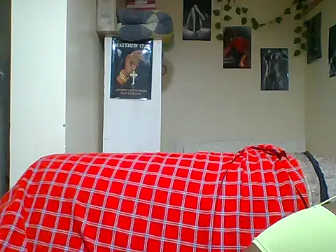 Snapshot of Sasha_Bliss chatting on June 19, 2026, 12:16 am Sasha Bliss online show from June 19, 2026, 12:16 am