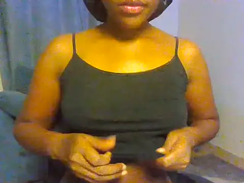 Snapshot of DivineDollx chatting on June 8, 2026, 9:59 pm DivineDollx online show from June 8, 2026, 9:59 pm