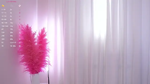 Snapshot of ChiaraLuna chatting on July 19, 2026, 9:55 pm ChiaraLuna online show from July 19, 2026, 9:55 pm