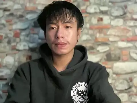grumpyyy2003 online show from July 31, 2026, 1:54 pm
