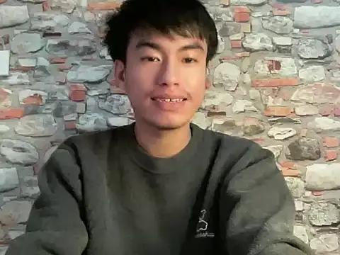 grumpyyy2003 online show from July 19, 2026, 3:37 am