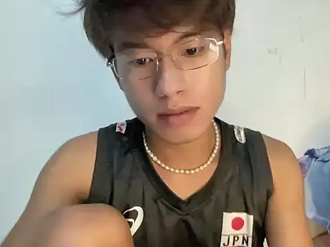 grumpyyy2003 online show from June 12, 2026, 8:23 am