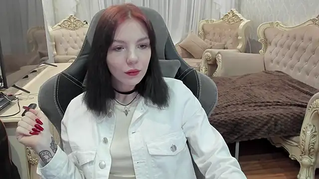 Alyaska Yang online show from June 1, 2026, 5:23 pm
