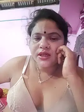 Maya Vabi online show from May 29, 2026, 1:39 pm