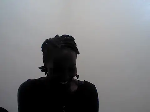 Snapshot of petiiy chatting on May 26, 2026, 10:52 pm petiiy online show from May 26, 2026, 10:52 pm