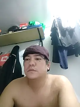 Snapshot of hotboyrider chatting on June 15, 2026, 3:01 pm hotboyrider online show from June 15, 2026, 3:01 pm