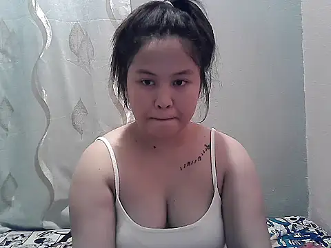 Snapshot of ThePrettySecret chatting on June 14, 2026, 8:26 am ThePrettySecret online show from June 14, 2026, 8:26 am