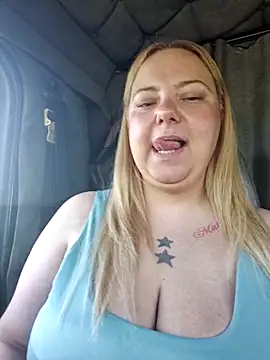 Snapshot of Jaclynnbaby chatting on June 30, 2026, 1:00 pm Jaclynnbaby online show from June 30, 2026, 1:00 pm