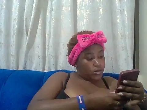 Bigchocoboobs online show from May 28, 2026, 4:13 pm