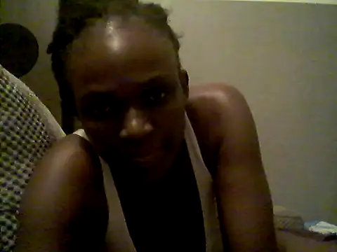 Snapshot of sweater_hot chatting on June 2, 2026, 7:25 pm sweater hot online show from June 2, 2026, 7:25 pm