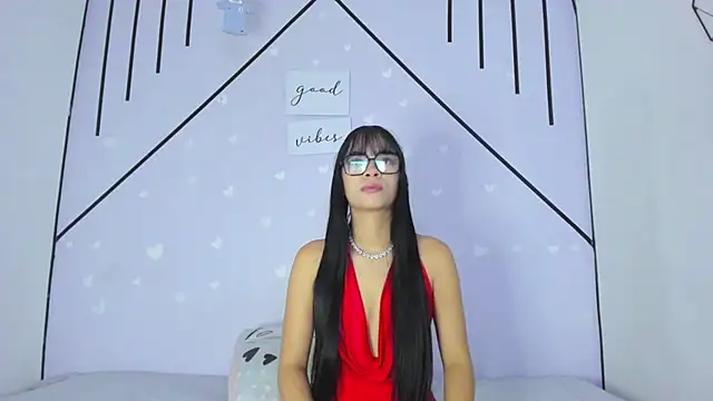 Snapshot of AmaiaHarpper chatting on July 13, 2026, 12:37 pm AmaiaHarpper online show from July 13, 2026, 12:37 pm