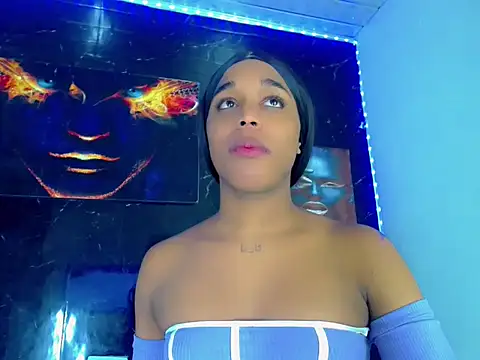 SaramyBigcock online show from June 26, 2026, 5:13 am