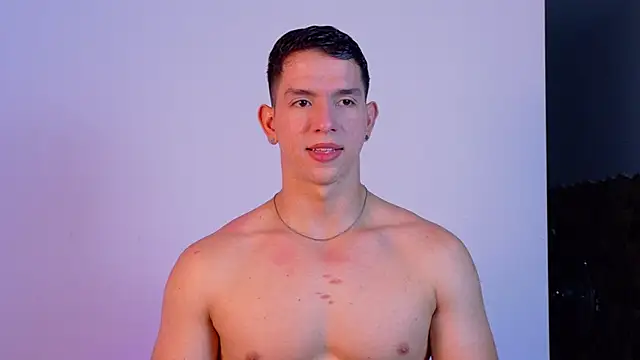 zanedawson  online show from June 23, 2026, 9:24 pm