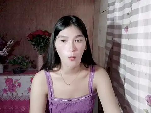 Snapshot of loving_marie chatting on May 29, 2026, 2:56 pm loving marie online show from May 29, 2026, 2:56 pm