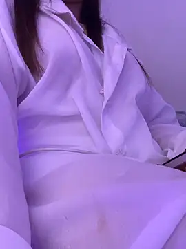 Emily 99 online show from June 17, 2026, 6:07 pm