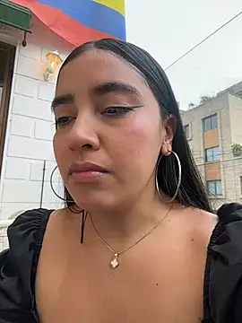 Snapshot of HaileyBieber_ chatting on July 11, 2026, 10:32 pm HaileyBieber online show from July 11, 2026, 10:32 pm
