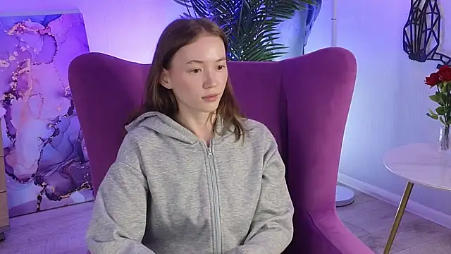 Snapshot of MicaelaMennig chatting on May 29, 2026, 1:50 pm MicaelaMennig online show from May 29, 2026, 1:50 pm